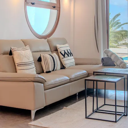 Achaman - Peace, Sea Views And Heated Pool Casa vacanze Playa Blanca (Lanzarote)
