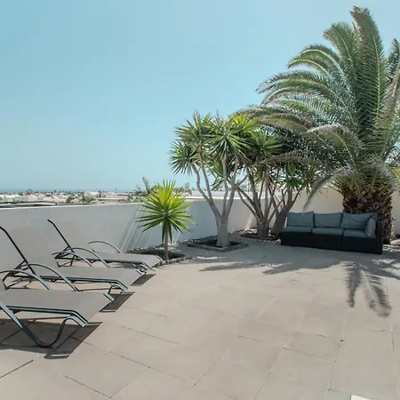 Achaman - Peace, Sea Views And Heated Pool Prázdninový dům Playa Blanca (Lanzarote)