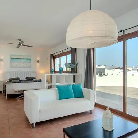 度假居 Achaman - Peace, Sea Views And Heated Pool 普拉亚布兰卡