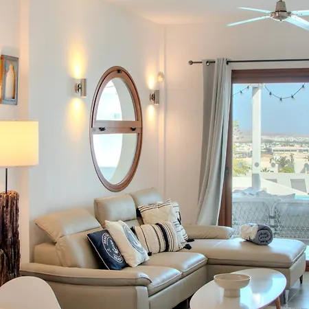 Achaman - Peace, Sea Views And Heated Pool *