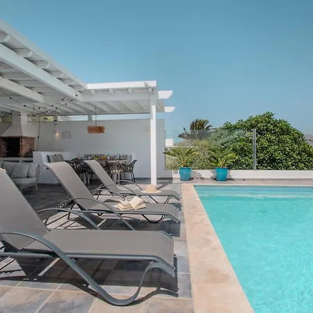 Achaman - Peace, Sea Views And Heated Pool Ferienhaus Playa Blanca (Lanzarote)