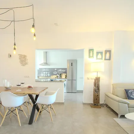 Achaman - Peace, Sea Views And Heated Pool * Playa Blanca (Lanzarote)