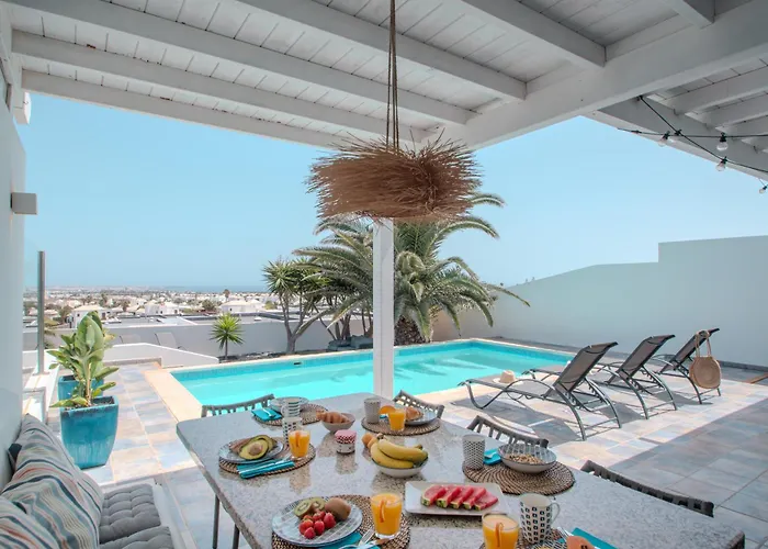 Achaman - Peace, Sea Views And Heated Pool بيت للعطل بلايا بلانكا