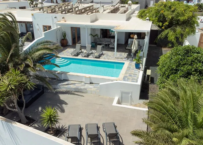 Achaman - Peace, Sea Views And Heated Pool بيت للعطل بلايا بلانكا